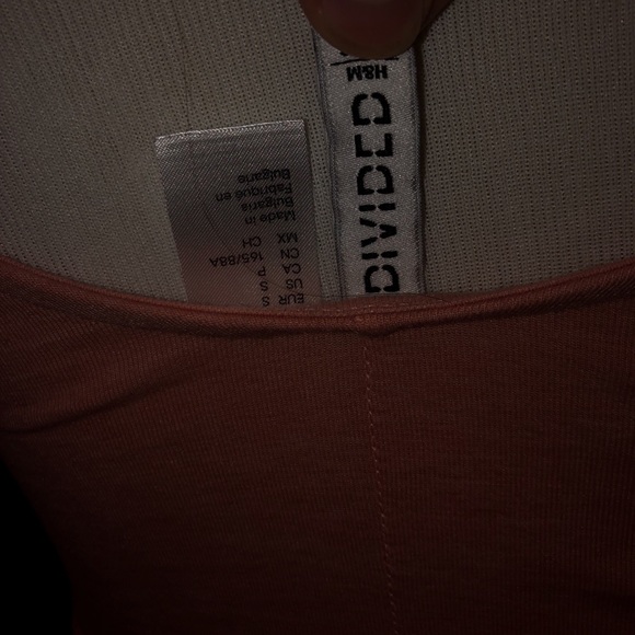 Pink H&M Long-sleeve Bodysuit - Picture 3 of 4